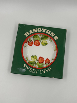 Тарелочка с клубникой Ringtons