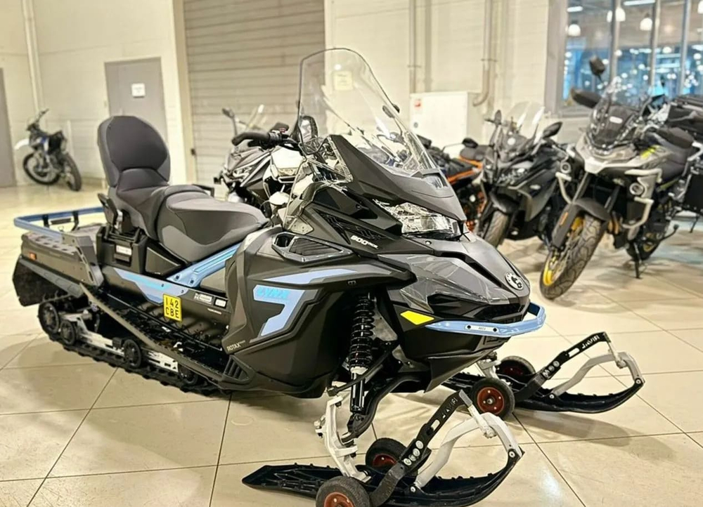 Снегоход BRP Commander 900 Ace (2023)