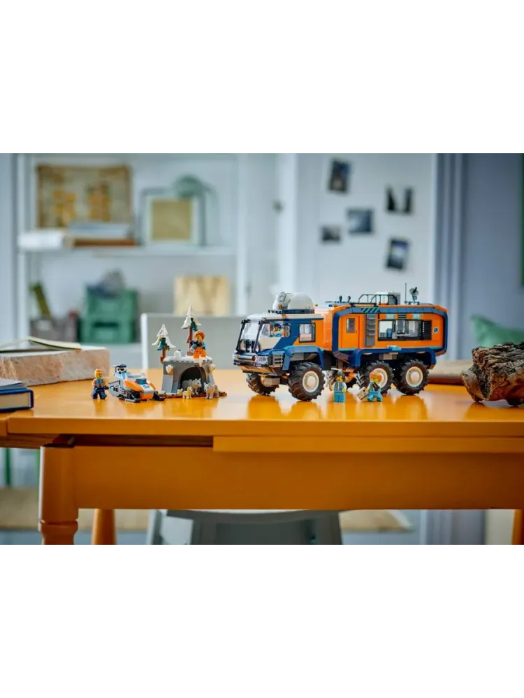 Конструктор City 60471 Грузовик для научной лаборатории