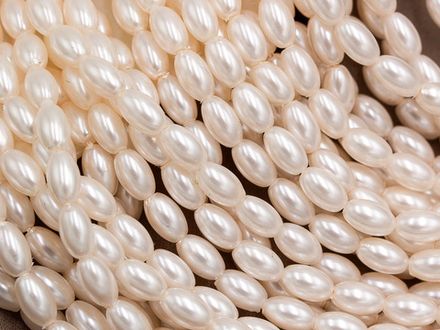 Жемчуг 4мм, рис "Майорка" (нить)