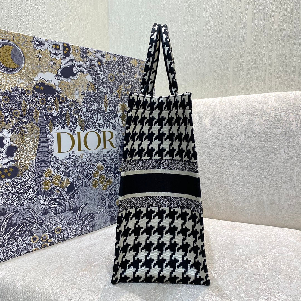 Christian Dior Book Tote 42 cm