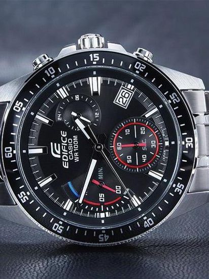 Наручные часы Casio Edifice EFV-540D-1AVUEF