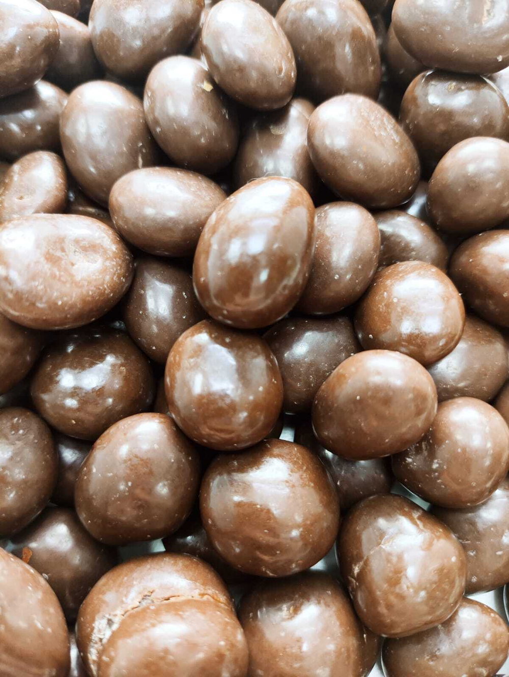 Клюква в молочном шоколаде, 200г премиум