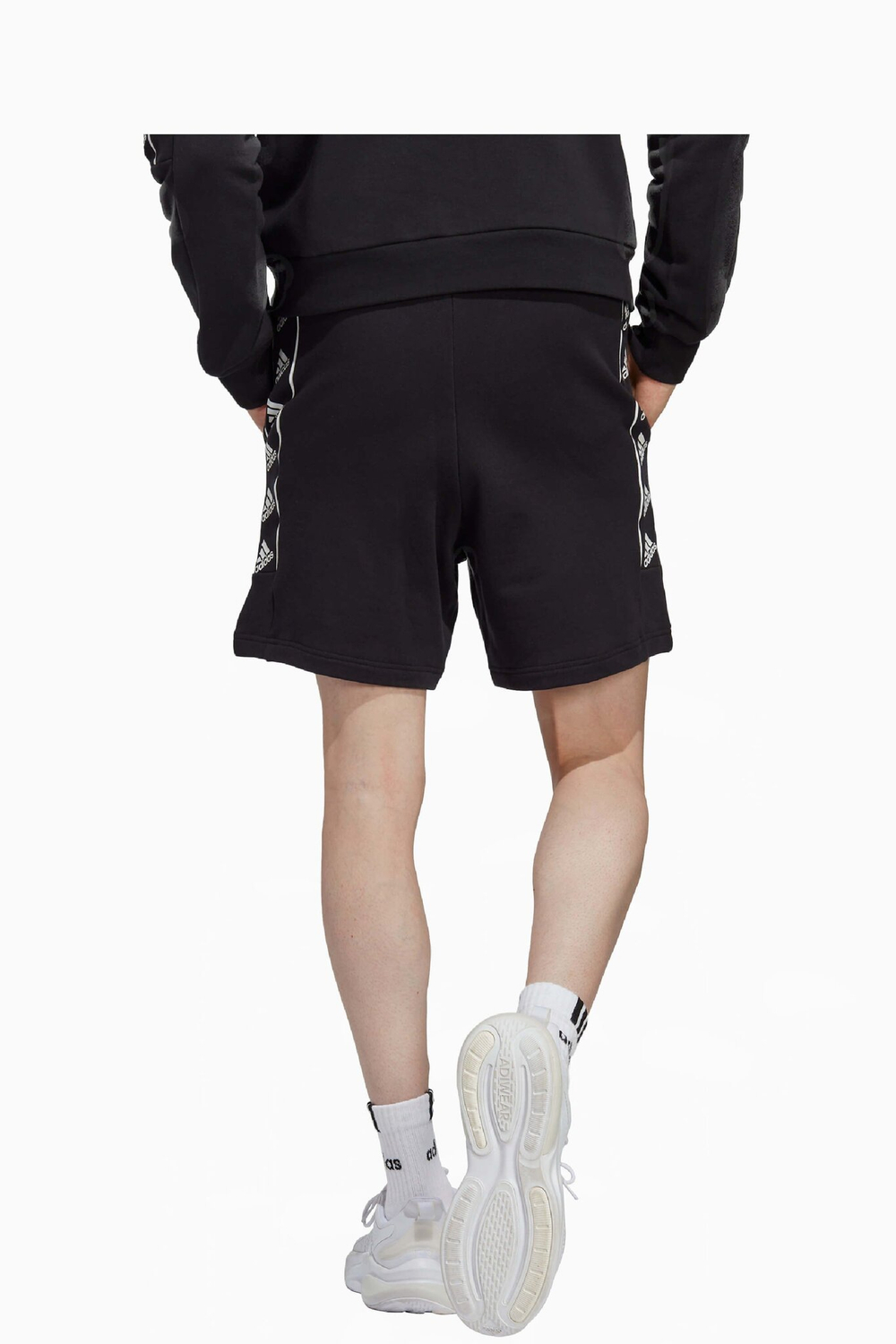 Шорты adidas Brandlove