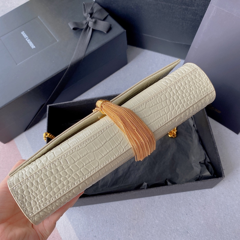 YSL Kate Medium 24 cm
