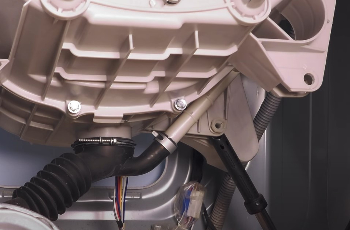 Как выбрать и заменить патрубок Gorenje своими руками.