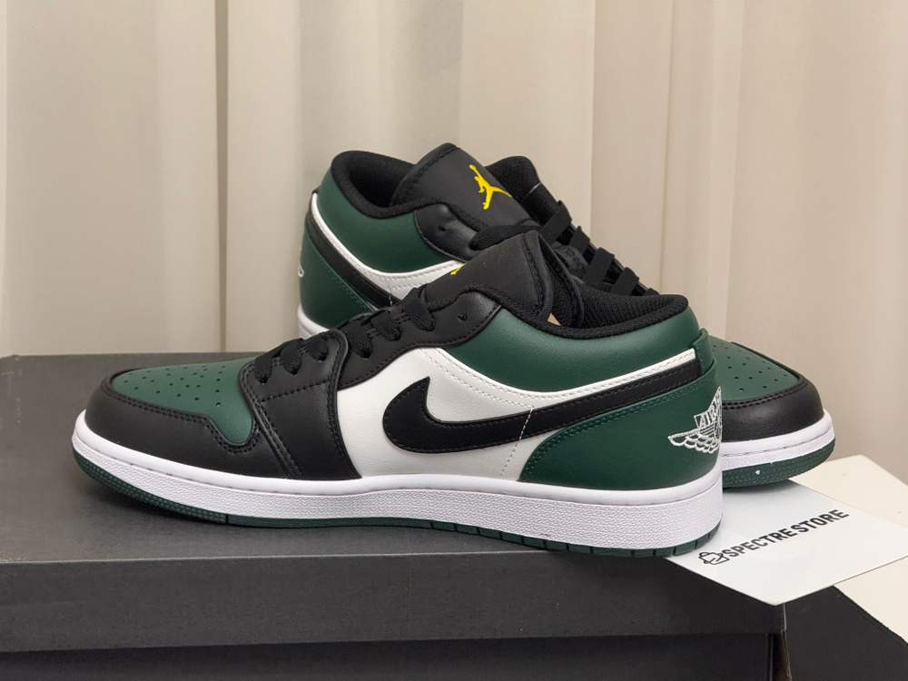 Nike Air Jordan 1 Low Green Toe