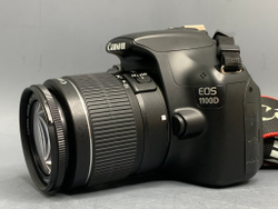 Canon 1100D kit 18-55mm 3.000 кадров