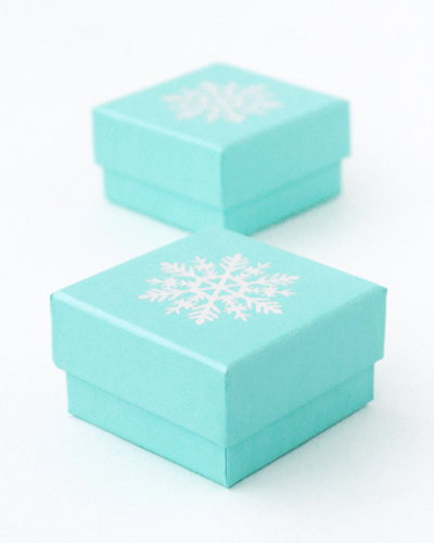 Футляр картонный "СНЕЖИНКА"