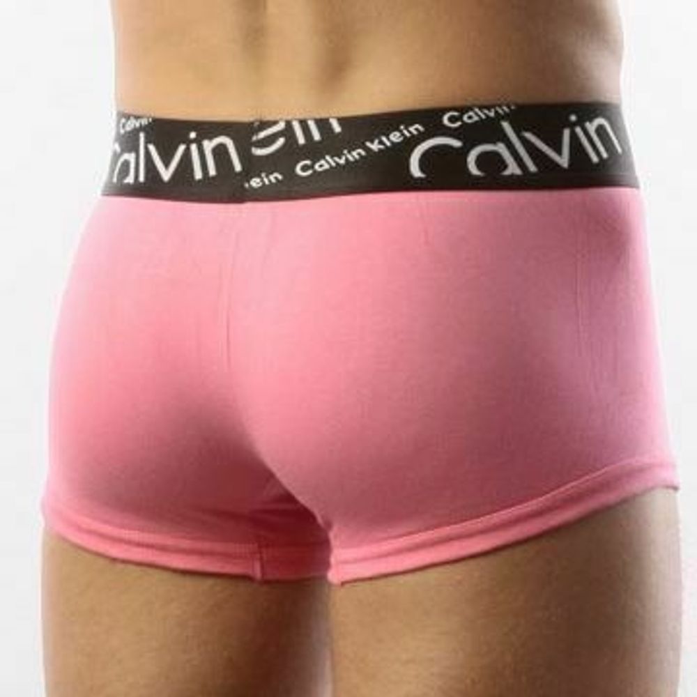 Мужские трусы боксеры розовые с черной косой резинкой Calvin Klein Black Waistband Italics Boxer Pink