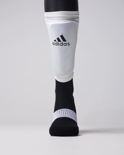 Фиксатор для щитков / Adidas