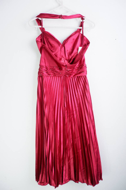 Платье для торжественного случая, визуально 42 размер, новое