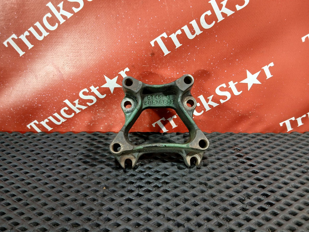 Кронштейн вискомуфты