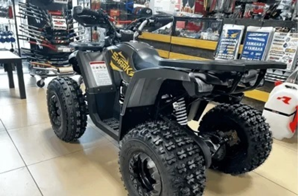 Квадроцикл YAMAHA SHARK 175