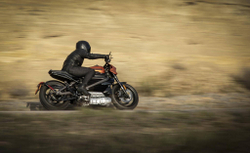 Первый электрический мотоцикл Harley-Davidson LiveWire