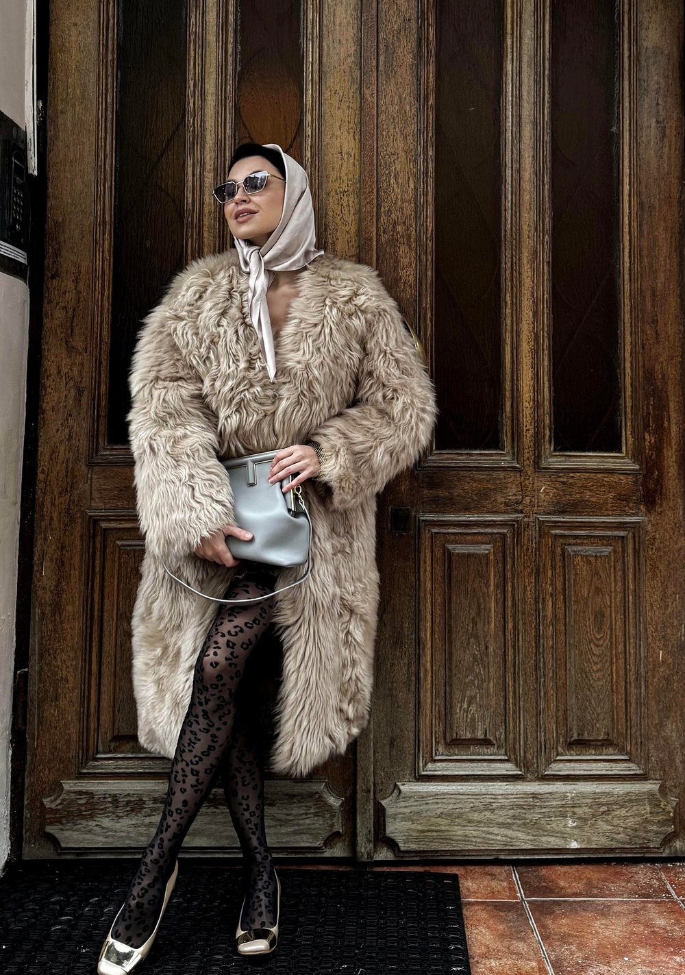 Дубленка двусторонняя Тиградо бежевая удлиненная