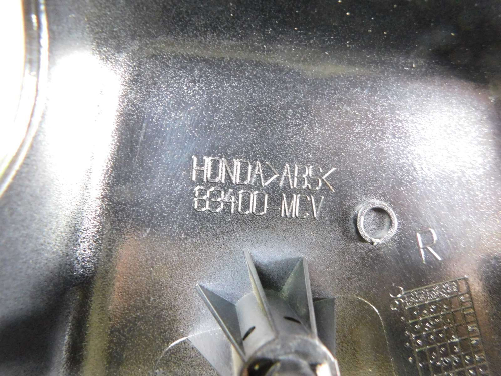 Пластик боковой правый Honda VTX1800 SC49