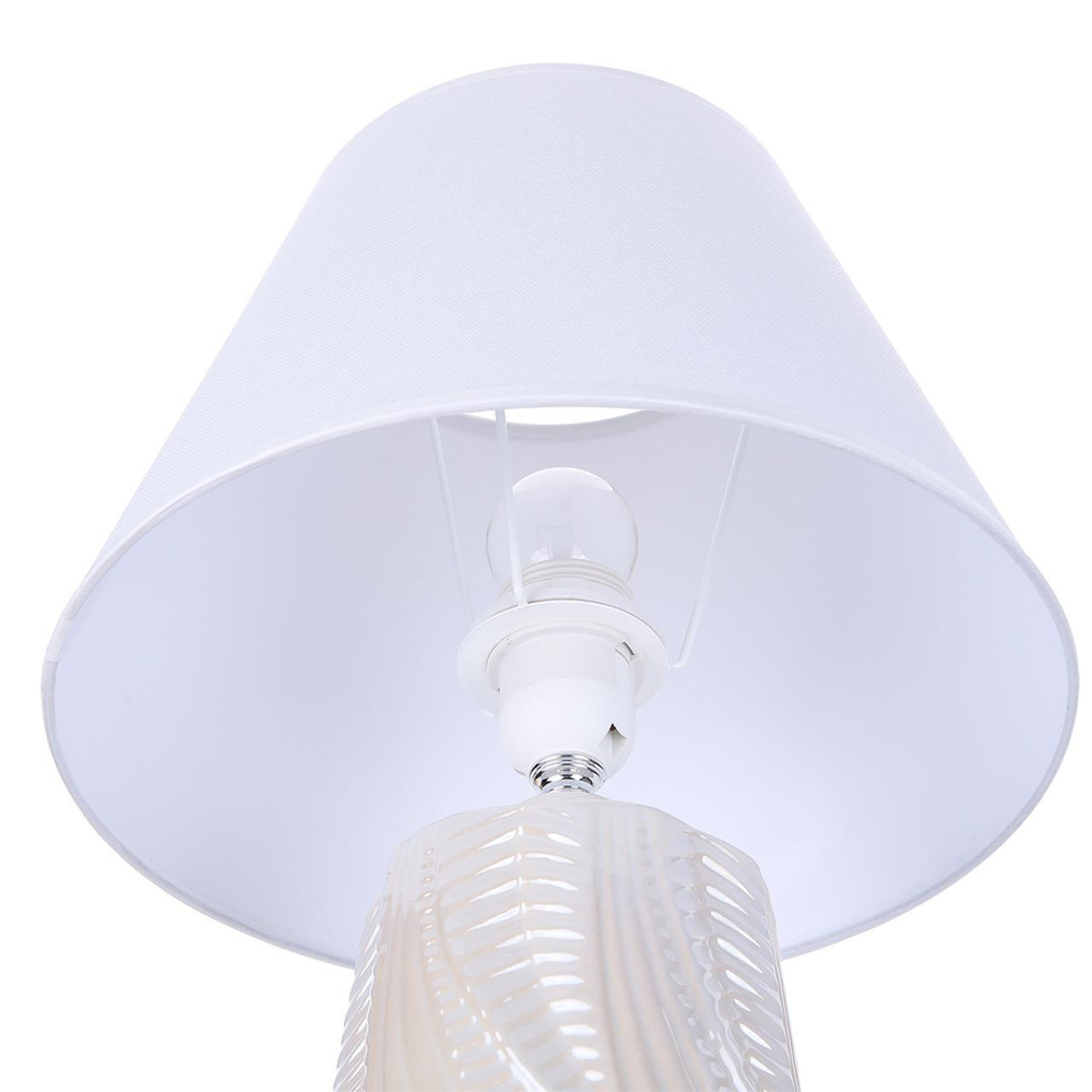 8211/1T CLASSI LN25 000 белый жемчужный/белый, керамика/текстиль Настольная лампа Е27 1*60W 220V SINNA