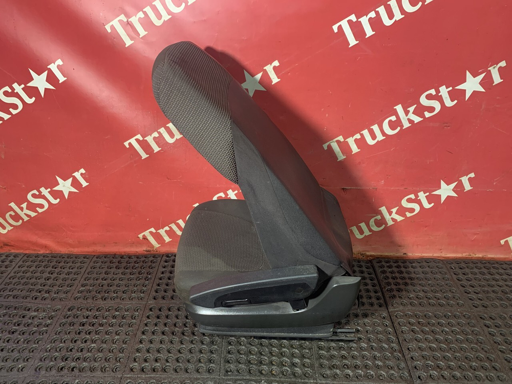 Сиденье пассажирское механическое