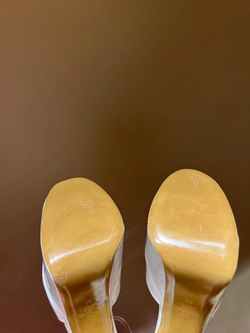 Босоножки Tan-Go Valentino