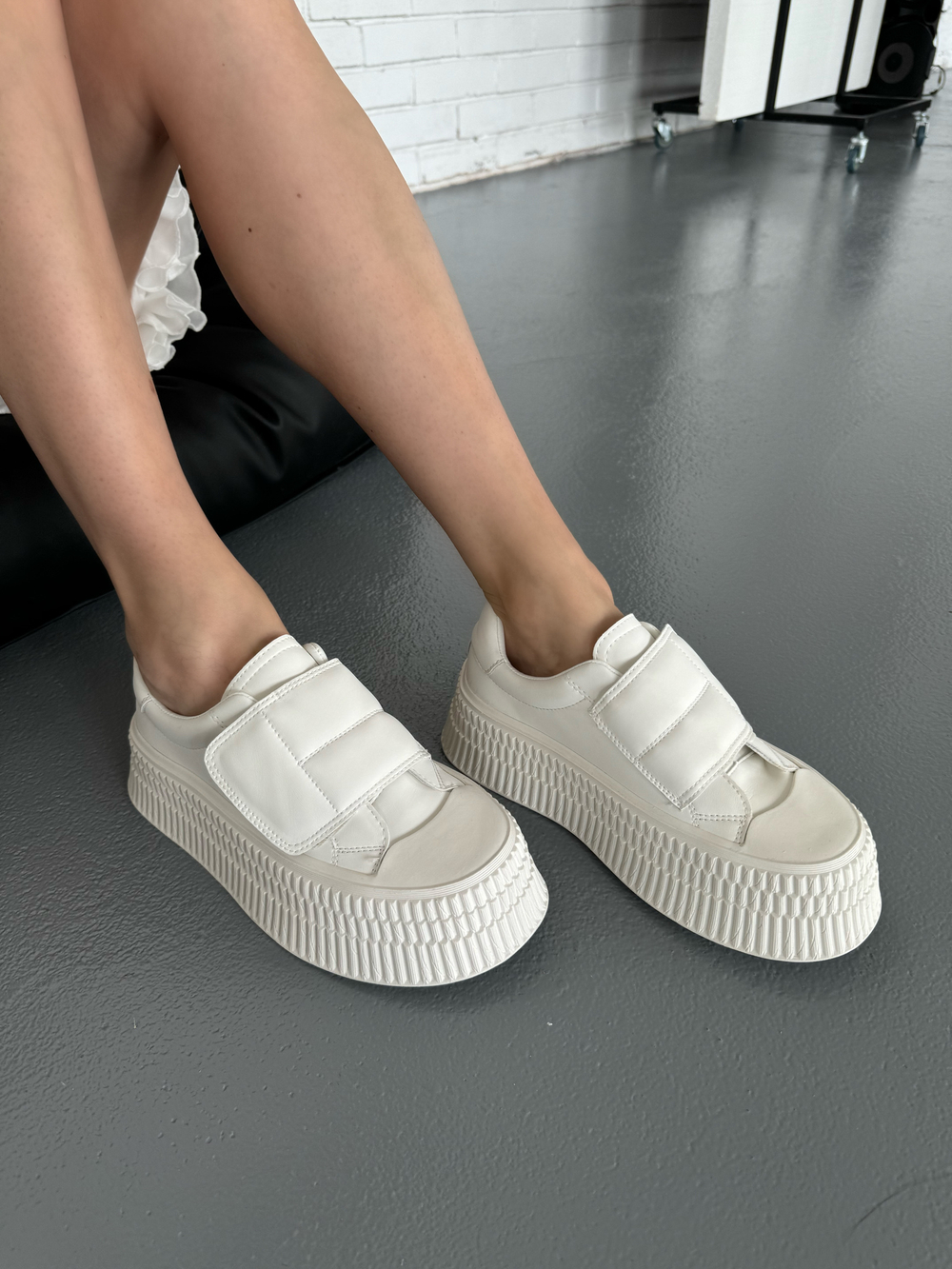 Кеды белые