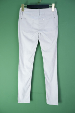 Штаны белые на лето 40-42 размер