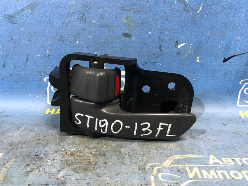 Ручка двери передней левой салонная TOYOTA CORONA 1995