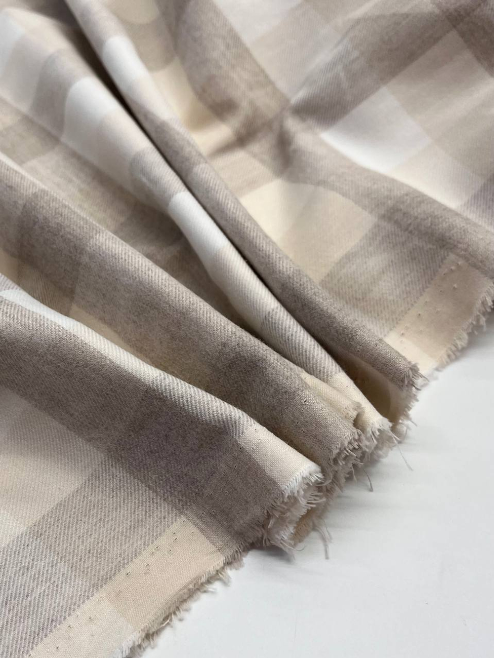 Хлопок фланель Albini айвори в бежевую клетку