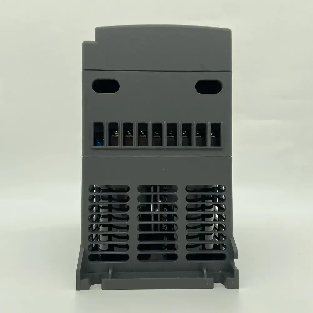 Частотный преобразователь 7.5кВт 16,1А частотник 380В 3-фазный ZUKED-320-380V-7.5KW