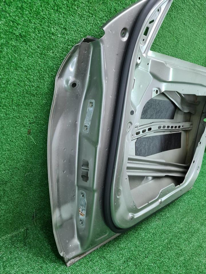 Дверь передняя правая Mercedes GLC C253 (16-23)