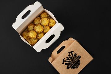 Упаковка для шоколадных конфет. Чемоданчик