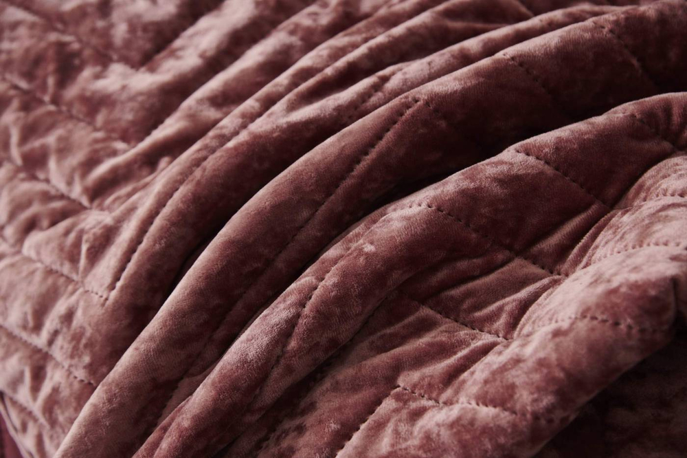 Покрывало 240х260 и 2 наволочки 50х70 Sofi De MarkO Фернанд терракот