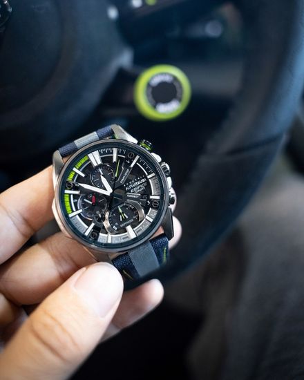 Наручные часы Casio Edifice EQB-1200AT-1A