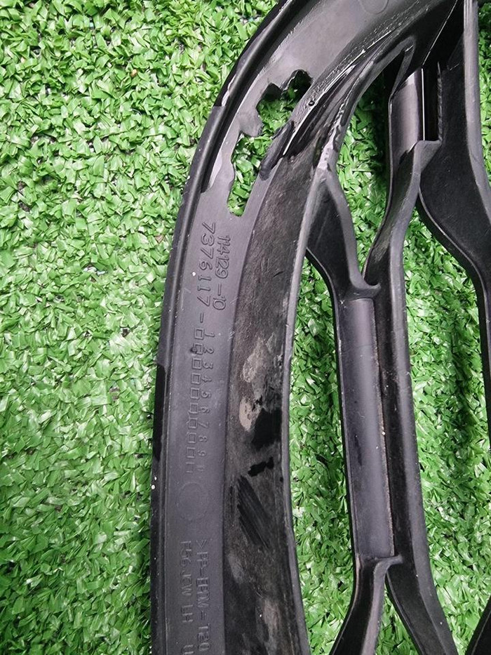 Решетка бампера левая Mini Hatch F56 (13-21) JCW