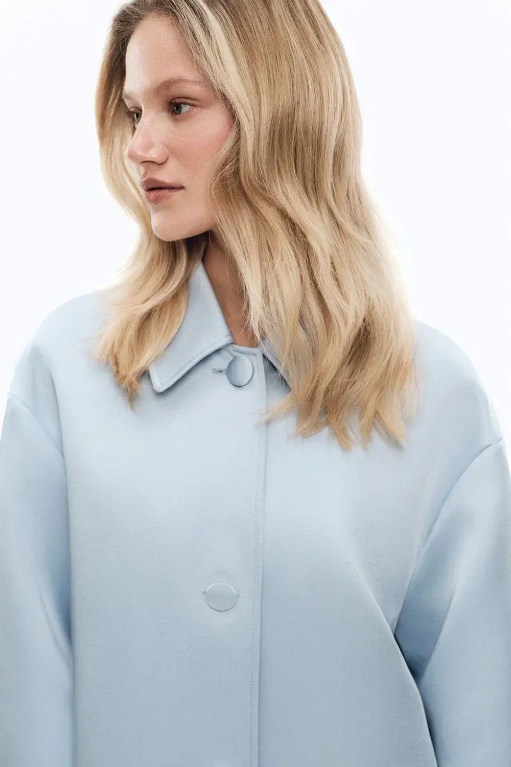 Пальто атласное ((Келли)), голубое