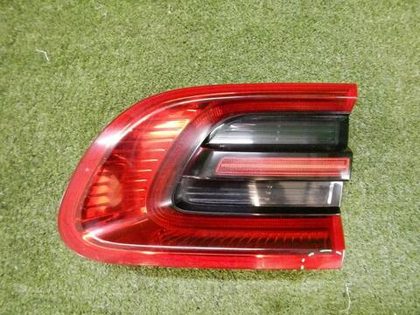 Фонарь правый внутренний Porsche Macan (2014-2018)