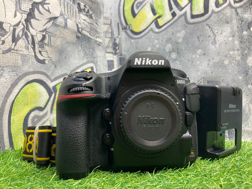 Nikon D850 (186.000 кадров)