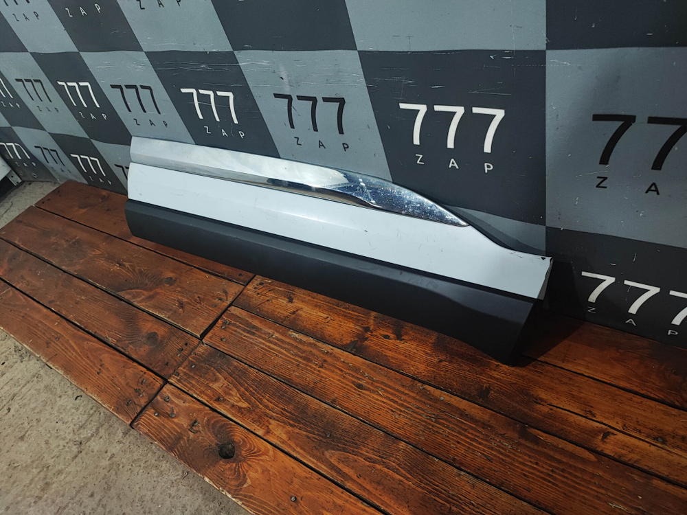 Накладка двери передней правой Chery Tiggo 8 Pro Новая Оригинал 609000052AA