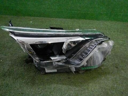 Битая Фара правая Toyota RAV4 4 CA40 (2015-2019) LED