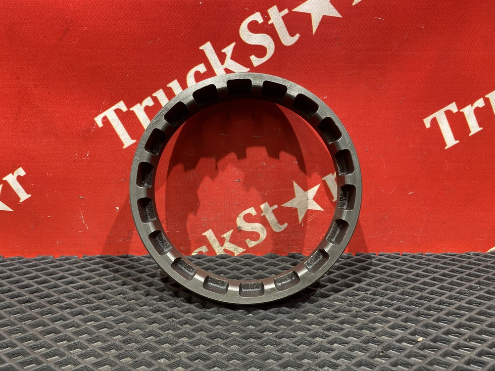 Регулировочная гайка правая 2023г