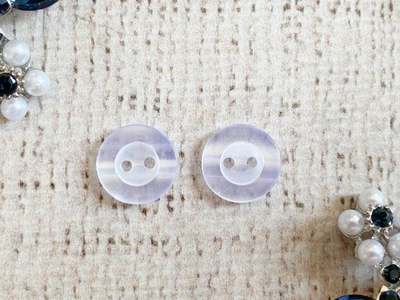 Пуговицы блузочные, d 1,1 см, белый