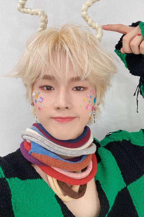 Карта (глянцевая) / XDINARY HEROES #52