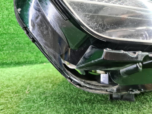 Битая Фара левая Genesis G90 (2018-2022) LED