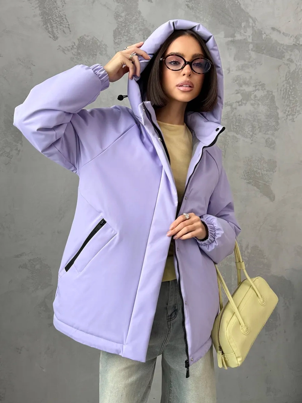 Куртка весенняя удлиненная с капюшоном