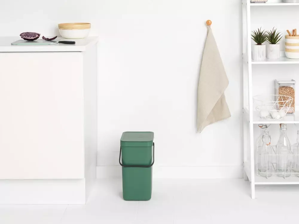 Brabantia - Контейнер для мусора Sort &amp; Go 12л зеленый / артикул   129803  / GTIN 8710755129803