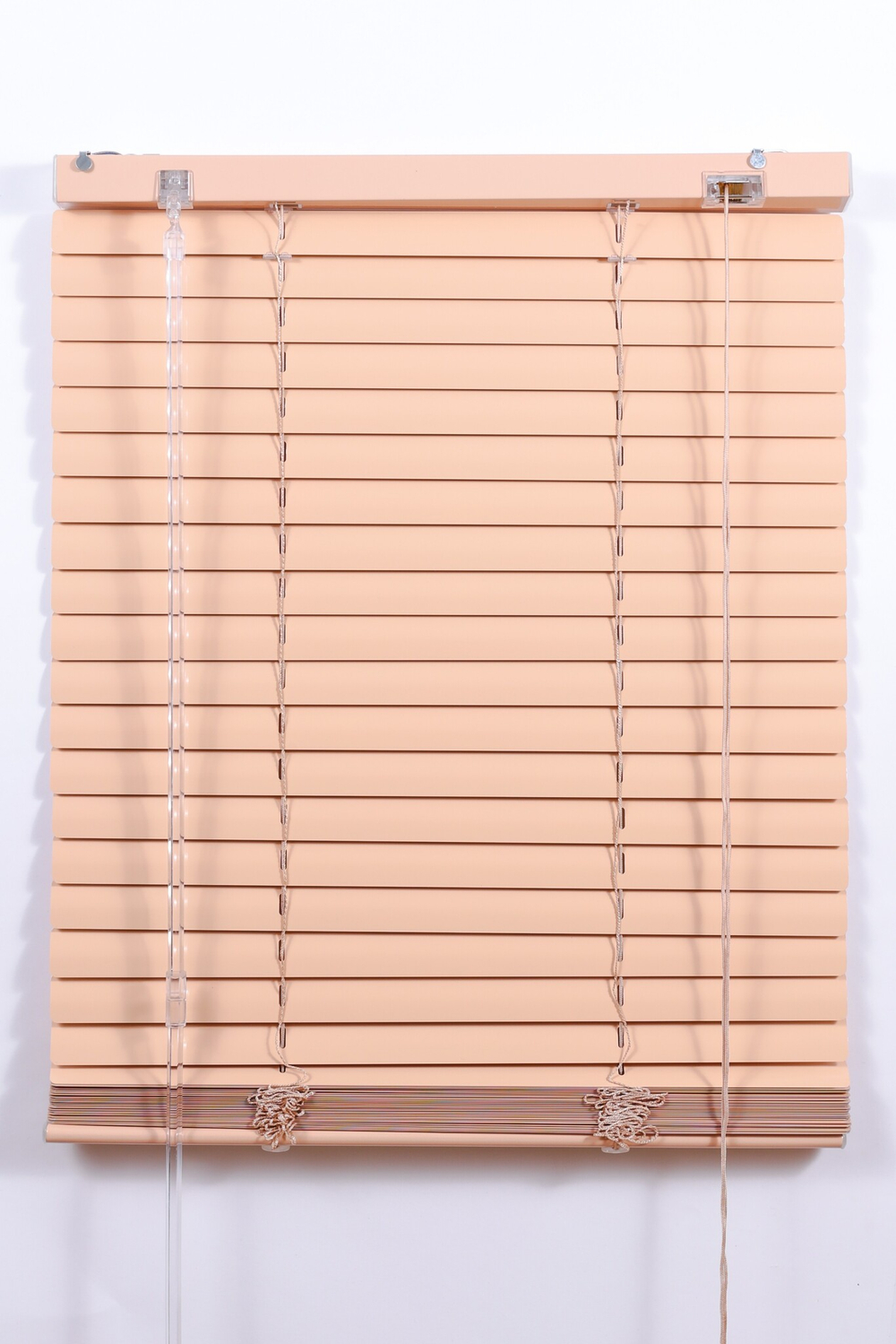 Жалюзи алюминиевые, абрикос, 60х160