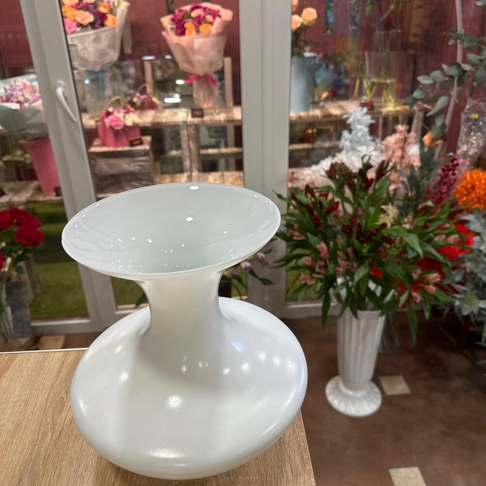 Ваза интерьерная