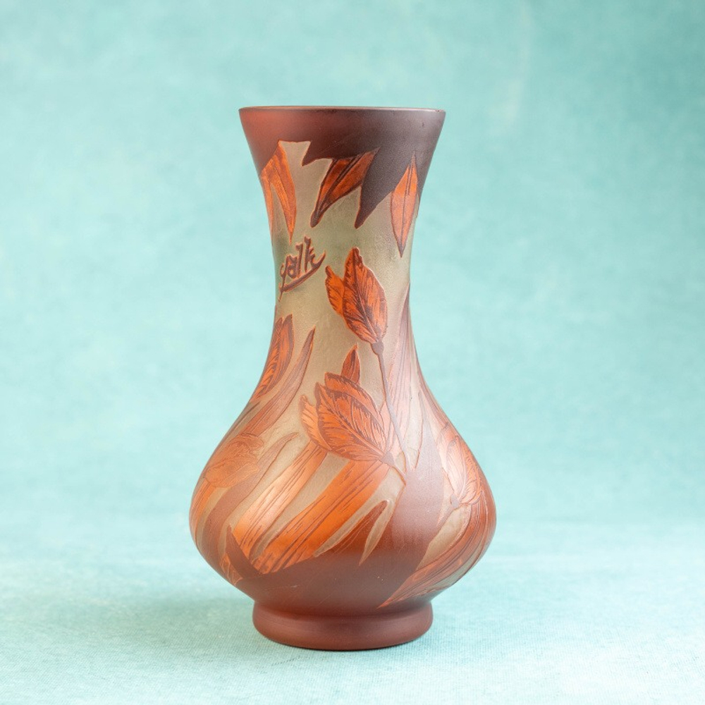 Ваза в стиле Галле «Тюльпаны»