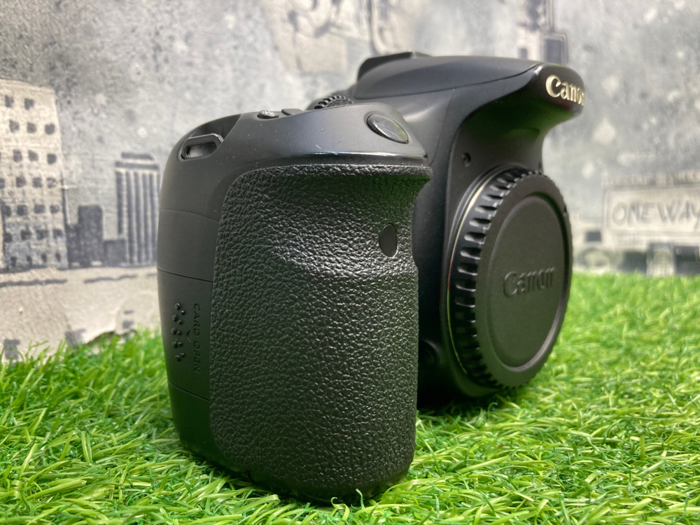Canon EOS 60D 12.000 кадров
