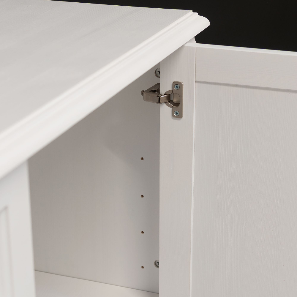 Комод белый с ящиками и дверцами Харви из массива сосны с филенкой для спальни и кухни в викторианском стиле, комод деревянный для вещей и одежды на ножках напольный